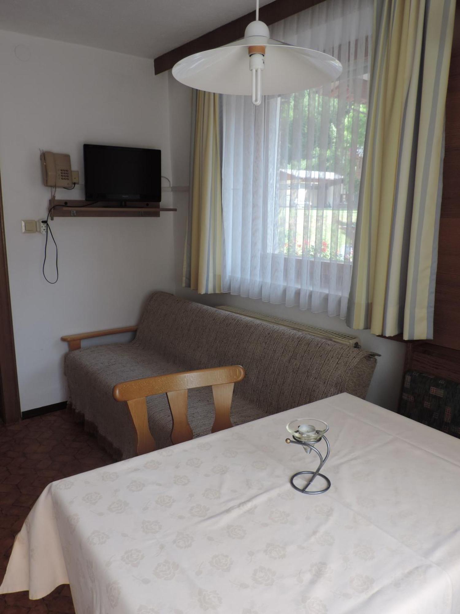 Alpenrose Apartment *
